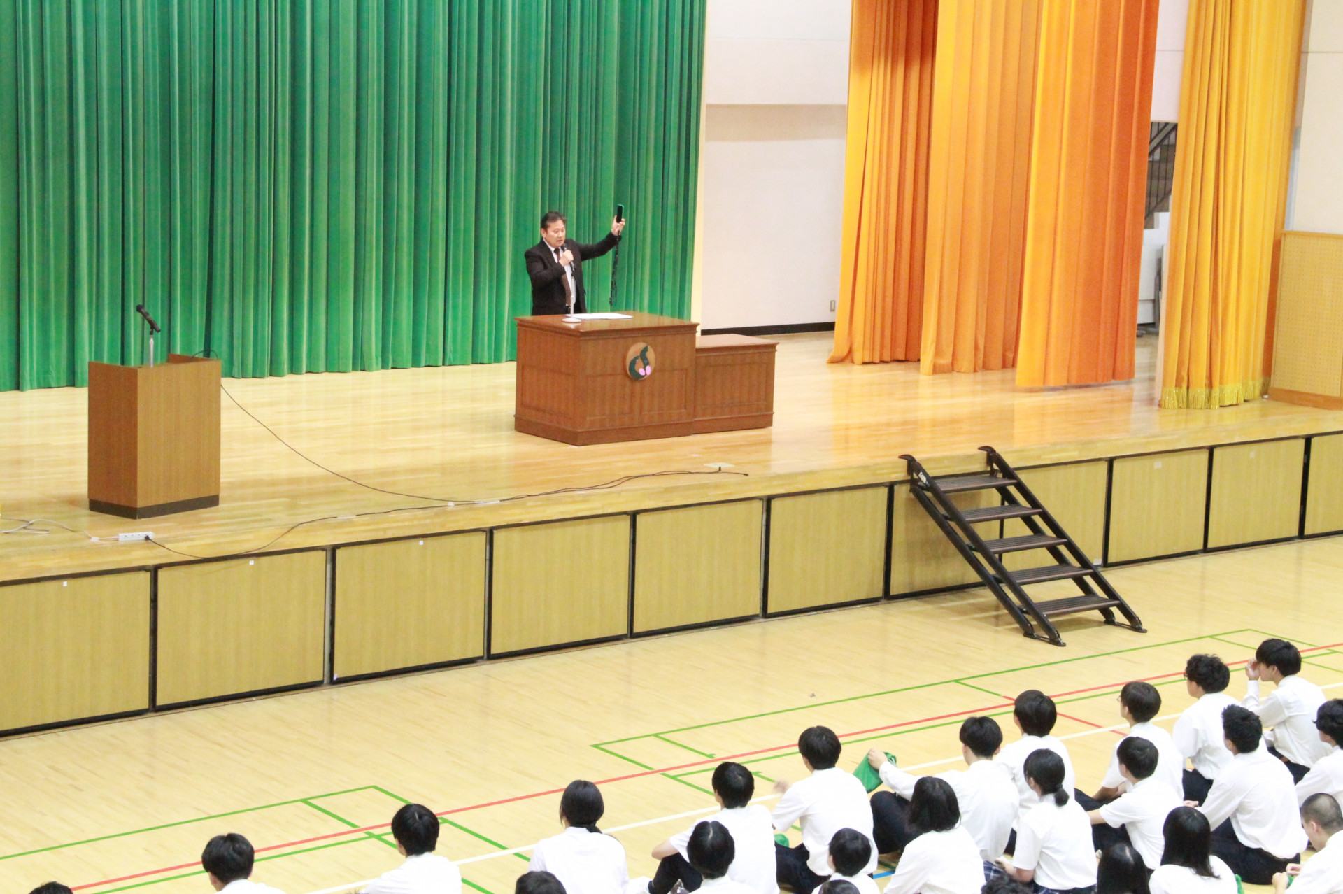 校長IMG_3208 - コピー.JPG